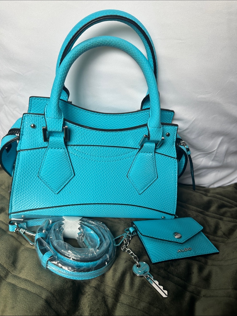 Aldo Bright Turquoise Textured Satchel with Matching Card Holder
